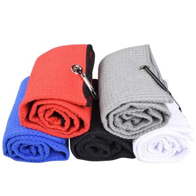 China Wholesale Custom Logo Quick Dry Golf Sports Towel 40*60CM Golf Towels Microfiber Triple Waffle Quick Dry With Carabiner Hook Gather Towel for sale