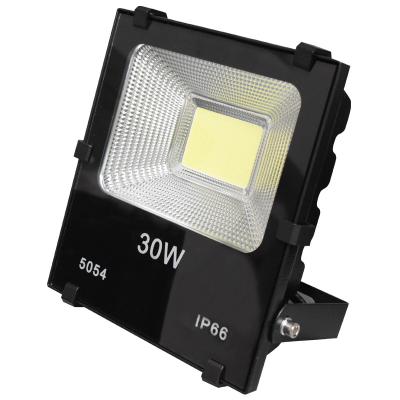 China Waterproof Ip66 Outdoor 30w LED Flood Light AC 85-265V With 2 Years Warranty for sale