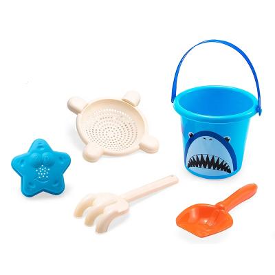 China Beach sand toys set for kids 5 pieces lobster mold baby play set outdoor summer beach sand toys set for kids for sale