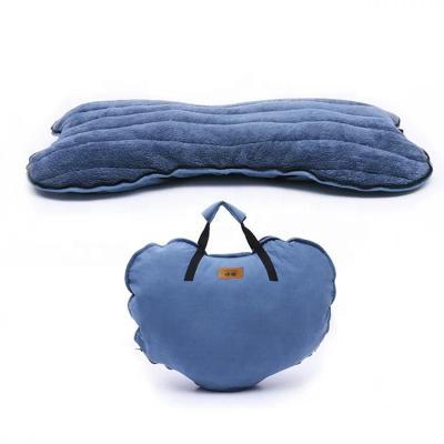 China Travel Viable Heart Shaped Foldable Reversible Outing Ultra Warm Durable Crate Protection Pet Bed Outdoor Mattress Mat Cushion for sale