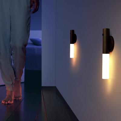 China Quantity LED Modern Home Magnetic Suspension Interior Decoration Smart Sensor Lamp for sale