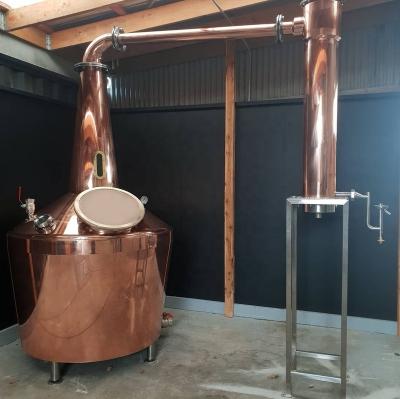 China Hotels Alcohol Distiller Distillation Tower Distillation Equipment for sale