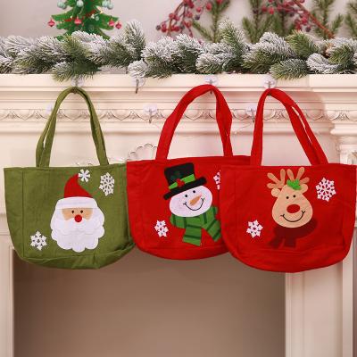 China Fabric Factory Wholesale Portable Felt Christmas Gift Bags For Christmas Decoration for sale