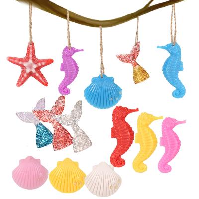 China New Holiday Home Decoration Starfish Seahorse Seashells Decorated Resin Mediterranean Pendant Christmas Hanging Decoration for sale