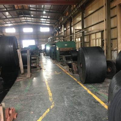 China Durable Black Rubber Coal Conveyor Belt ep200 Industrial Black Rubber Conveyor Belt for sale