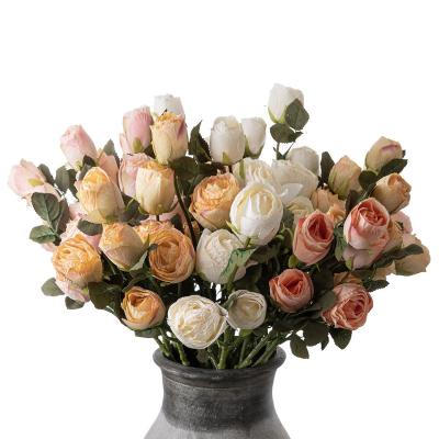 China Beautiful Colorful Artificial Flower Wholesale burnt edge faux rose wedding flowers bouquets Silky edge rose branch INS style artificial rose flowers for sale