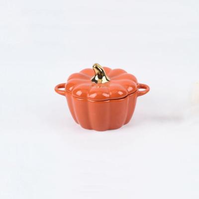 China Sustainable Wholesale Custom Logo Ceramic Pot Pumpkin Shaped Terracotta Soup Bowl With Lid And Handle for sale