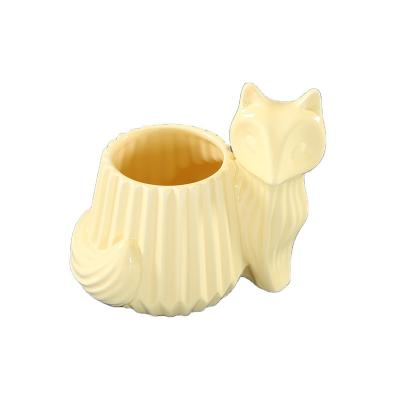 China Customized Eco - Friendly Home Decorative Animal Fox Shaped Ceramic Flower Planter Succulent Pot for sale