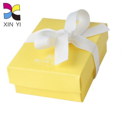 China Recyclable Customize Paper Gift Box Jewelry Packaging Box Christmas Yellow Paper Box for sale