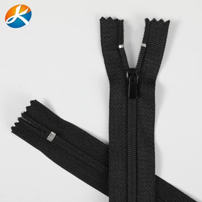 China Other No.3 No.7 No.8 No.10 New No.3 No.7 No.8 No.10 Iron Fork Zipper Nylon Band Zipper Wholesale School Uniform Clothing Reverse Sun-protective Wear Open for sale