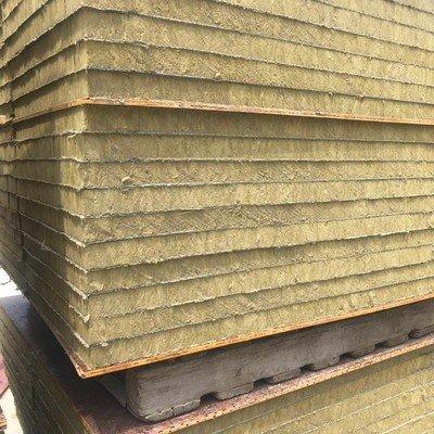 China workshop 950 lightweight panel heat preservation sandwich panel for roof and wall for sale