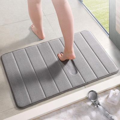 China Durable Warm Soft Comfortable Flannel Fabric Super Soft Water Absorption Thick Memory Foam Bath Mat Bathroom Rug for sale