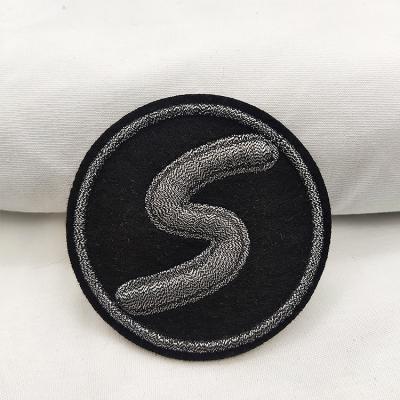 China Factory Outlet Viable Woven Custom Logo Custom Logo Patches Backpack Badge Embroidery Patches Apparel Canvas Shoes Hats for sale