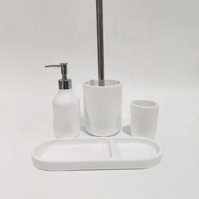 Китай Sustainable White Resin Bathroom Accessories Set Bathroom Accessories Set Products For Home And Hotel Bathroom продается