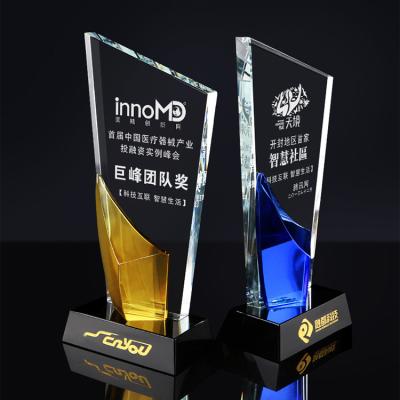 China new design custom 3d laser crystal trophy award with black base for sale