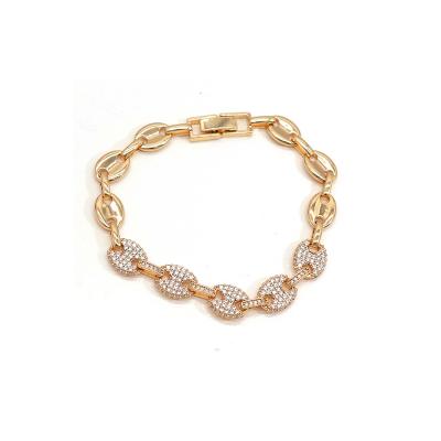 China Fashion CLASSIC Design Diamond Pig Nose Couple Bracelet Romantic Brass Gold Full Plated Lucky Zircon Bracelet for sale