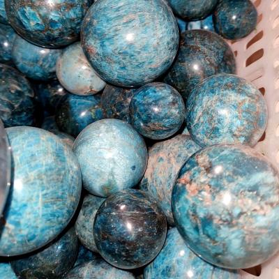 China China Wholesale Crystals Stone Natural Gemstone Crystal Ball Healing Quartz Crystal Spheres Blue Apatite Stone for sale