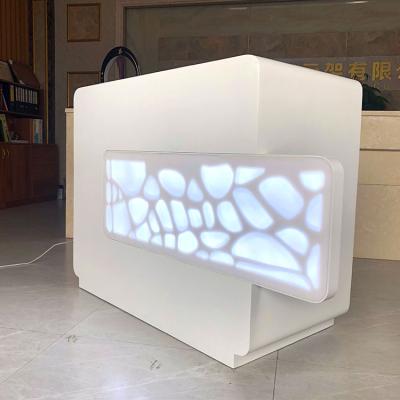 China Modern Extendable Supermarket Retail Store Wine Bar Nail Salon Checkout Cashier Reception Desk with Led Light for sale