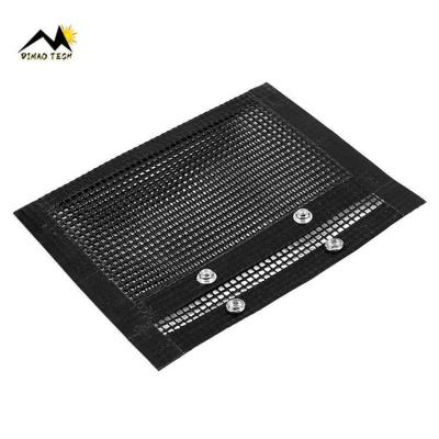 China Non-stick Barbecue Mesh Bag Mesh Square Wire Bbq Grill 22*27cm Dustproof BBQ Grill Mat Accessorie Reusable PTFE Fiberglass BBQ Grill for sale