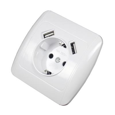 China Dual USB Ports Charging Wall Into Embedded Usb Wall Outlet With Two Usb Port And Tr15a Europe Power Outlet for sale