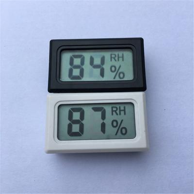 China Wireless Digital Temperature Humidity Meter TPM-20 46*46*15mm Thermometer for sale