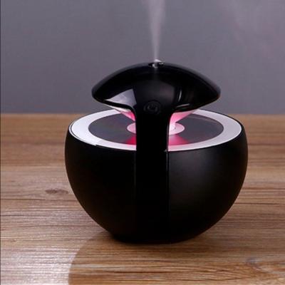 China 20~40ã Ž ¡ 2021 Hot Selling 450ML Ball Humidifier With LED Lamp USB Mini Electric Air Humidifier for sale