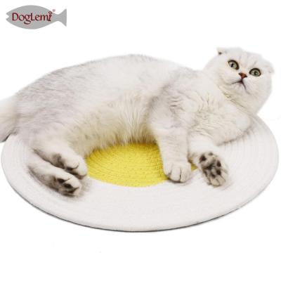 China Round Cooling Hand Craft Cotton Cat Work Area Mat, Summer Cooling Scratching Cat Cushion for sale