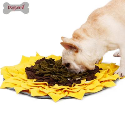 China Sustainable Dog Nose Mat Pet Sunflower Food Bowl Training Mat for sale