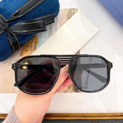 China Good Quality Fashion Sun Glasses Brand Designer Sun Glasses For Men And Women Board Frame Women Fashion Vintage Sun Glasses With Box for sale