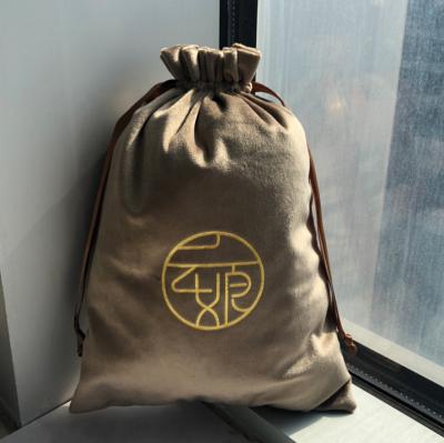 China Custom Safety Gold Printed Logo Velvet Packaging Bags Soft Velvet Drawstring Tote Bag Velvet Pouch For Shoe Cloth Hat for sale