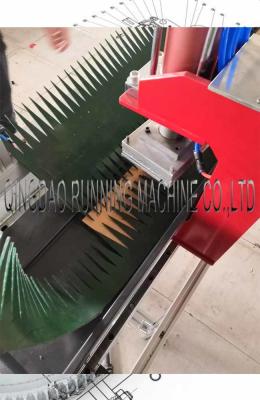 China Sharp 1600mm PU PVC Conveyor Belt Slitting Machine V Finger Punching Machine Durable for sale