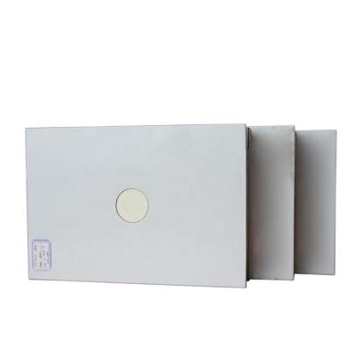 China 980/1180mm Box Panel Polyurethane Clean Room 100mm Half Mounted Handmade Sandwich Panel For Chemical Industry for sale