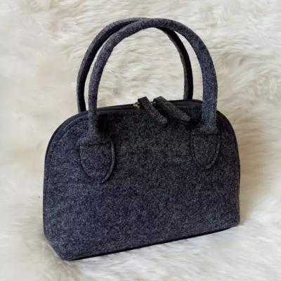 China Lady Felt Handbag Tote Bag High Quality Wholesale Felt Bags For Shopping With Customized Logo for sale