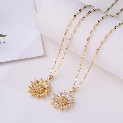 China FASHIONABLE Zircon Daisy Flower Necklace Wholesale Stainless Steel Jewelry Necklace for sale