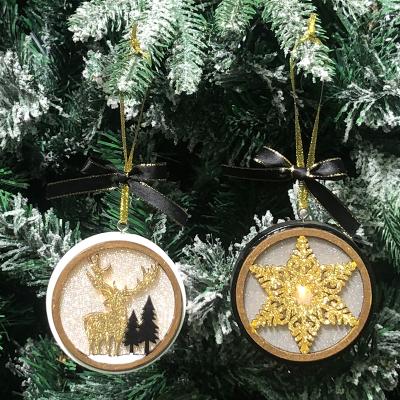 China World's New Happy Christmas Y Christmas Light Christmas Decoration Whole Tree Splint Snowflake Pendant Arc Pendant Kids Christmas Y for sale