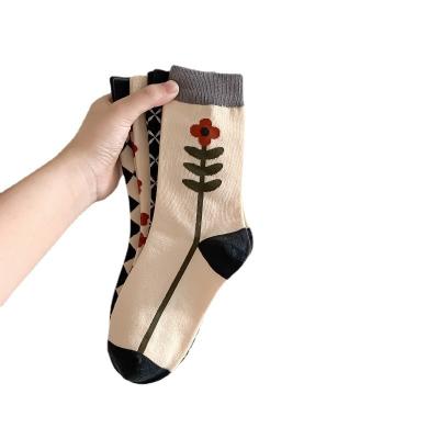 China Vintage Breathable British Fashion Chess Board Style Hose Mid Socks Autumn And Winter Socks Socks For Woman Female for sale