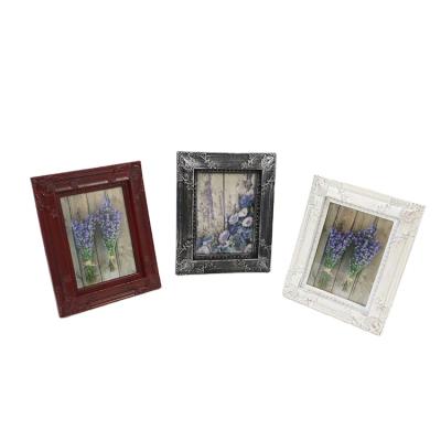 China Home Decoration Favor High Quality Plastic Luxury European And American Photo Frames Shape Vertical Photo Frames for sale