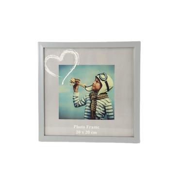 China Factory new home productIndoor decoration photo frameIndoor vertical plastic photo frame for sale