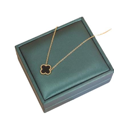 China Four Leaf Clover Necklace Fashion Women Designer Jewelry 18K Gold Jewelry Pendant Necklace Fashion Luxury Cleef Hypoallergenicity Four Leaf Clover Necklace for sale