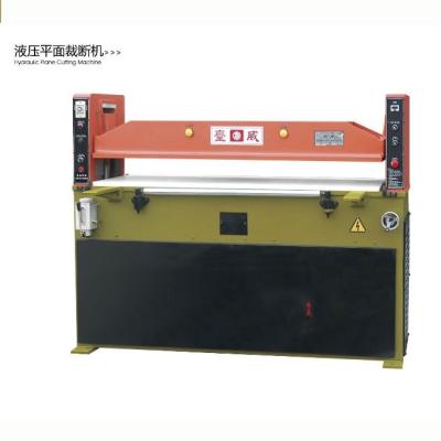 China Hot Selling Garment Garment Sure Clicking Accessories Hydraulic Flat Cutting Machine for sale