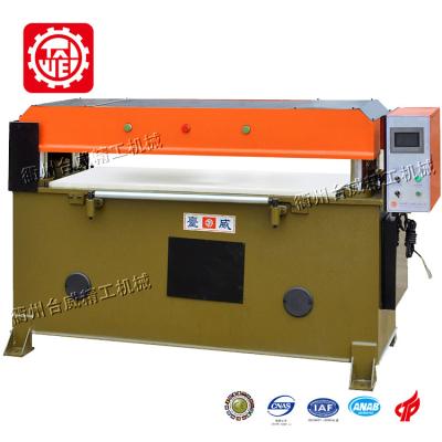 China The TW-560P Leather Puzzle Slitter High Accurate Puzzle Cutting Machine for Paper, Soft Wood, Foam Material for sale