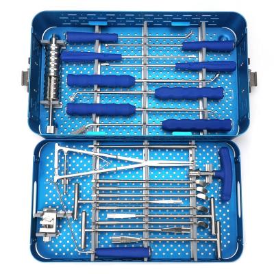 China Hot sale lumbar PEEK TLIF lumbar cage orthopedic fracture instruments for spinal surgery sue for sale