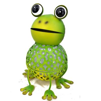 China Modern Metal Funny Animal Solar Light Frog Decor Garden Solar Garden Light for sale