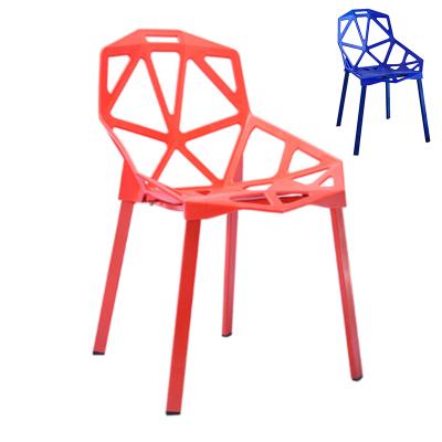 China Modern French Furniture PP Plastic Wood Cafe Low Country Dining Chair for sale