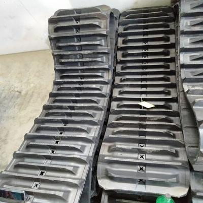 China Durable Rubber Track for 450*90*60 Combine Rice Harvester One Year After-sales Service for sale