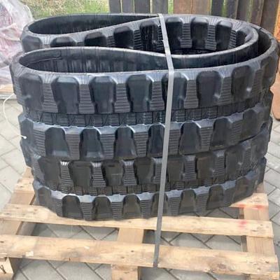 China Komatsu Excavators 450X76X80 Rubber Track in Black with Package Gross Weight of 200.000kg for sale