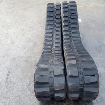 China 400mm Wide Excavator Rubber Track 400X72.5X72 for Komatsu PC40-7 Smooth and Operation for sale