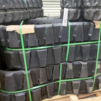 China Black Rubber Track 320X90X52 for Yanmar Excavator Machine in Agriculture Applications for sale