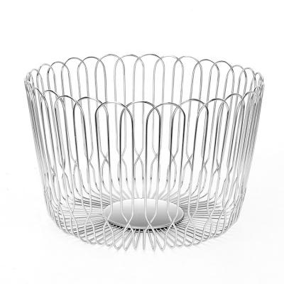 China Sustainable Stainless Steel Wire Fruit Drying Basket Fruit For Kitchen Living Room Metal Wire Fruit Storage Hanging Basket for sale