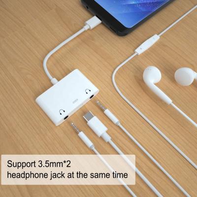 China 2021 Hot Selling Convenient Lightning To 3.5 Mm Earphone Jack Adapter For iPhone 3 In 1 Headphone Audio Charger And Splitter For iPhone for sale